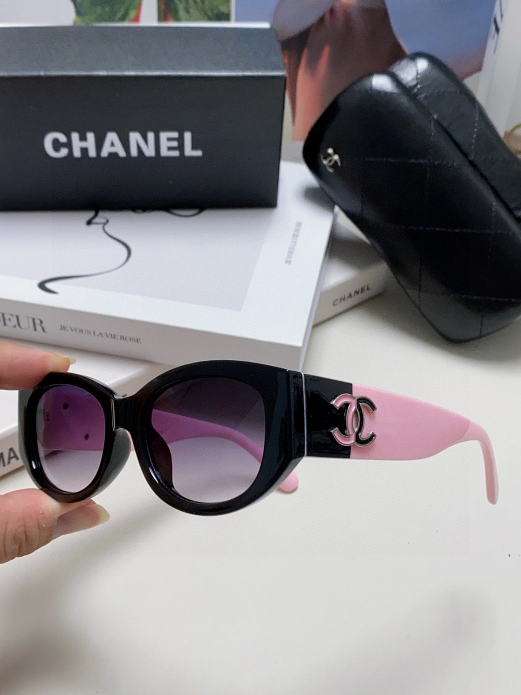 Chanel Oval Gray Lens Sunglasses for Men & Women - detail image 7