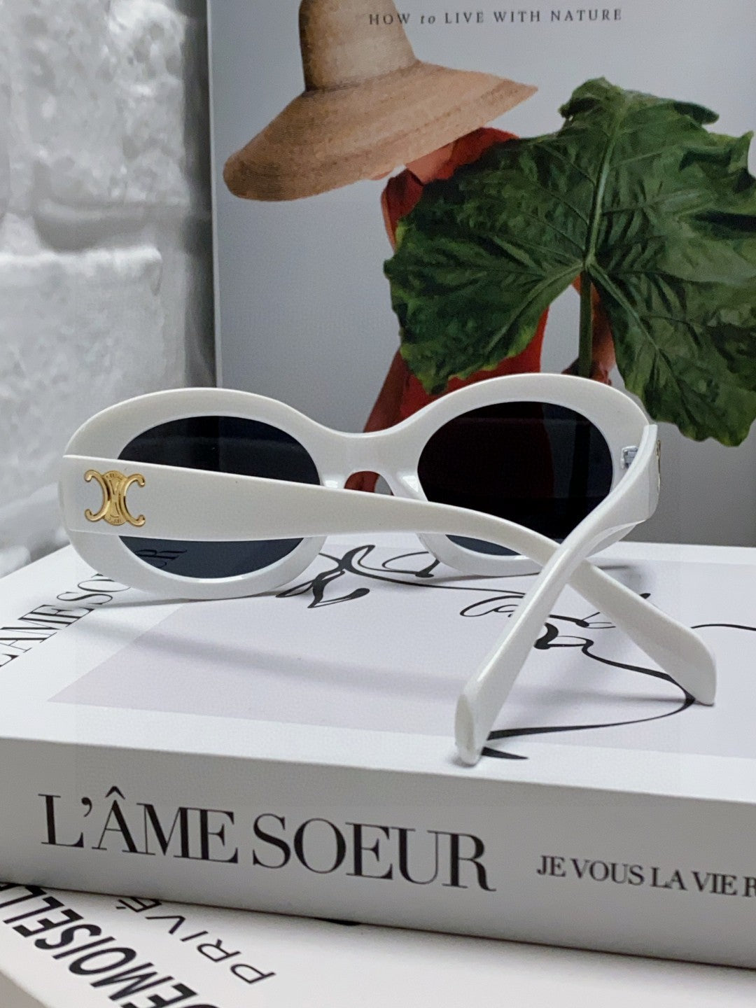 Celine CL40194 Fashion Blue Lens Sunglasses for Men & Women - detail image 4