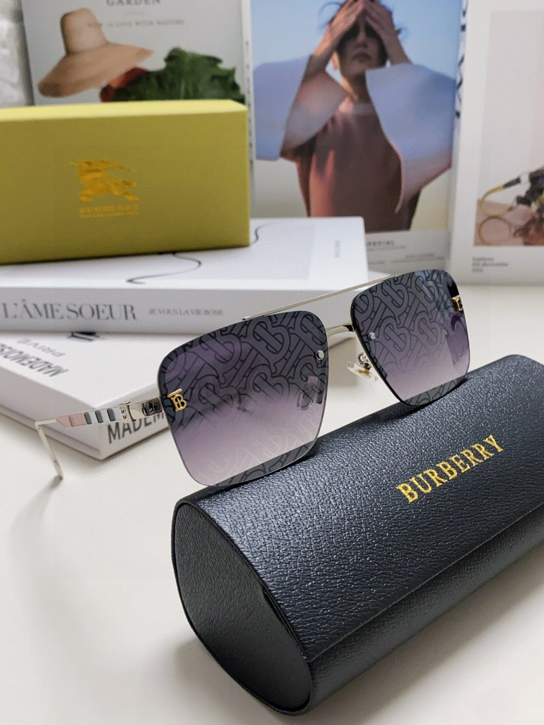 Burberry Fashion Gray Lens Sunglasses for Men & Women - 399060 - detail image 7
