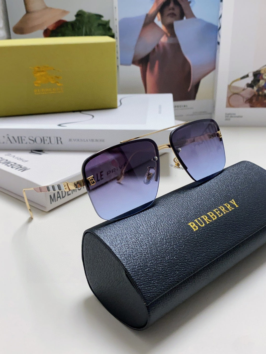 Burberry Fashion Blue Lens Sunglasses for Men & Women - 399062 - detail image 7
