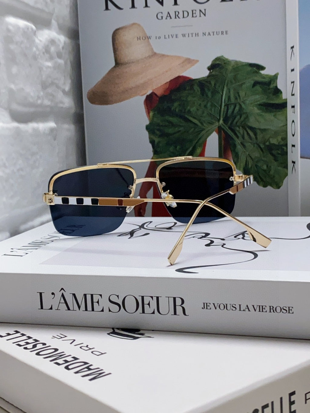 Burberry Fashion Blue Lens Sunglasses for Men & Women - 399063 - detail image 2