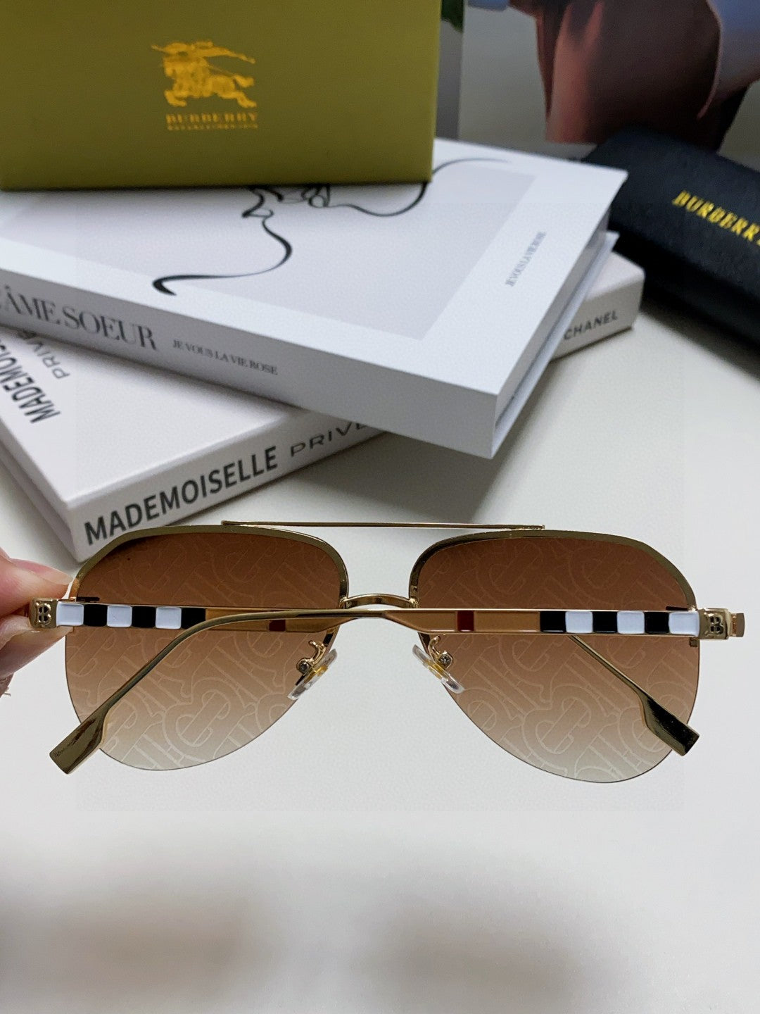 Burberry Round Brown Lens Sunglasses for Men & Women - 399065 - detail image 4