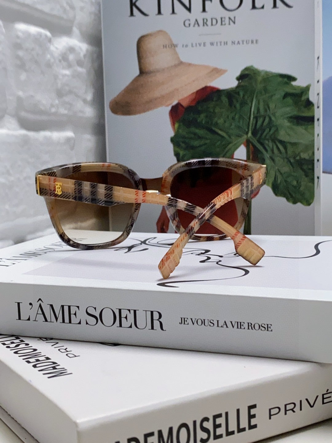 Burberry BE5446 Fashion Brown Lens Sunglasses for Men & Women - 399093 - detail image 2