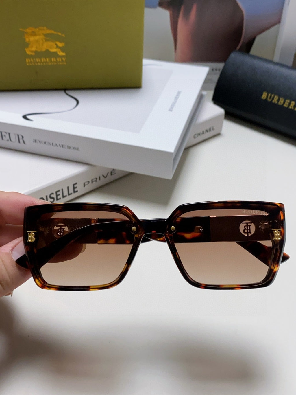 Burberry Fashion Silver Lens Sunglasses for Women - 399098 - detail image 3