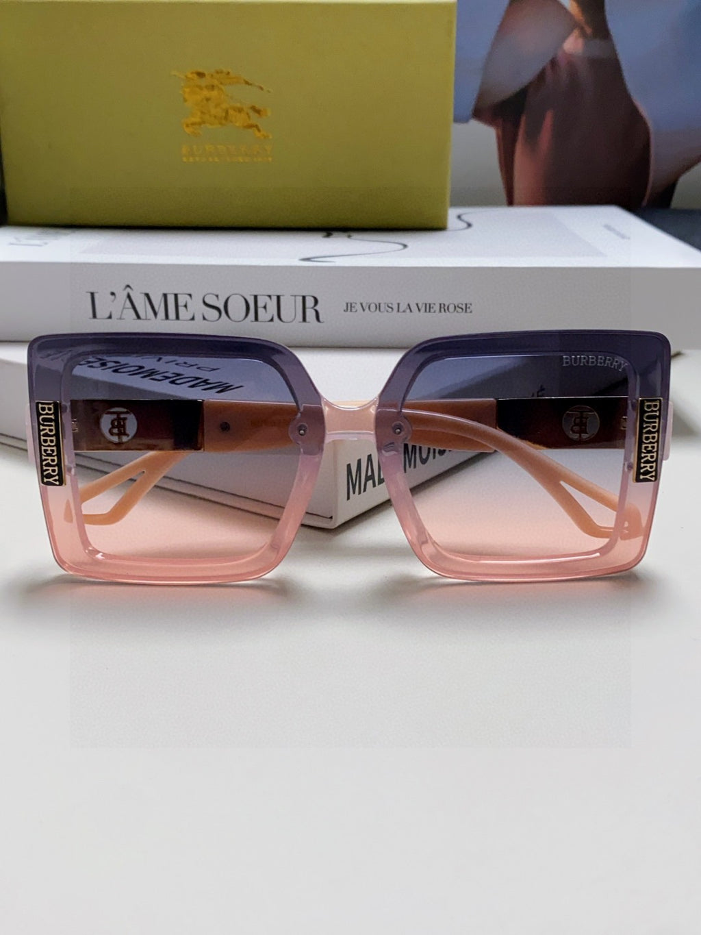 Burberry Fashion Red Lens Sunglasses for Men & Women - 399099 - detail image 5