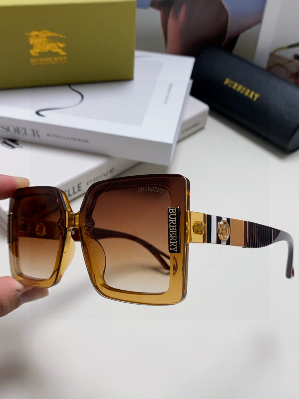 Burberry Fashion Brown Lens Sunglasses for Men & Women - 399101 - detail image 5