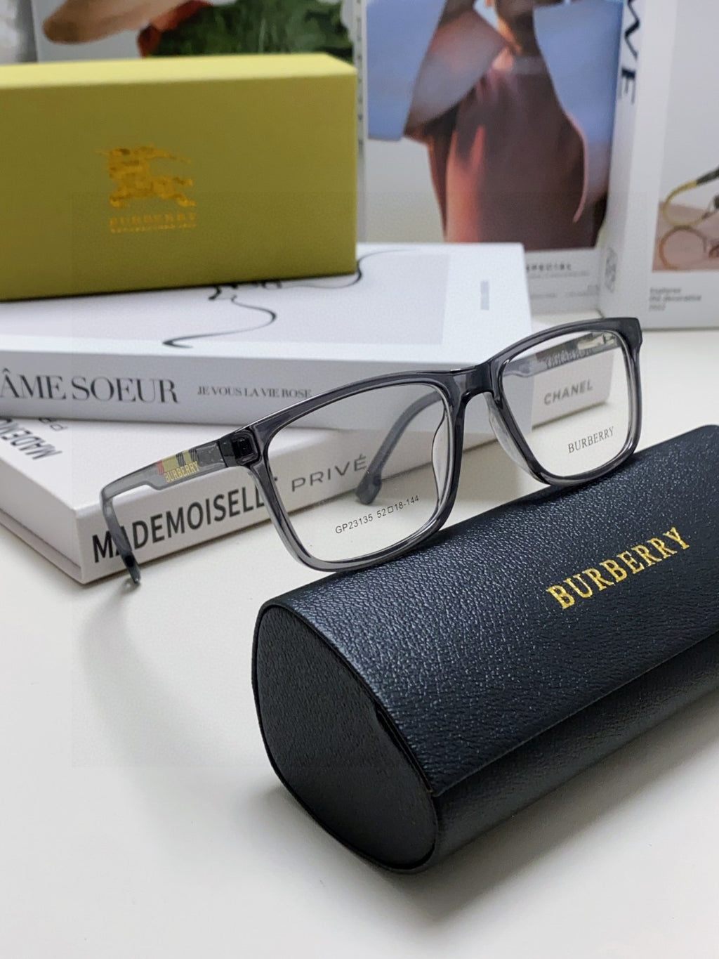 Burberry Fashion Gray Lens Sunglasses for Men - 399103 - detail image 7