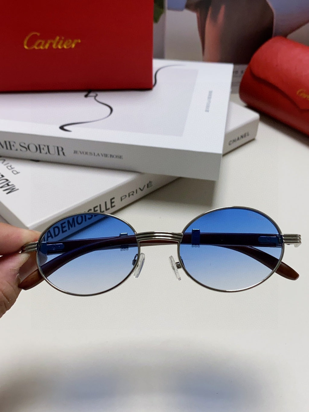 Cartier CT0464S Round Blue Lens Sunglasses for Men & Women - detail image 2