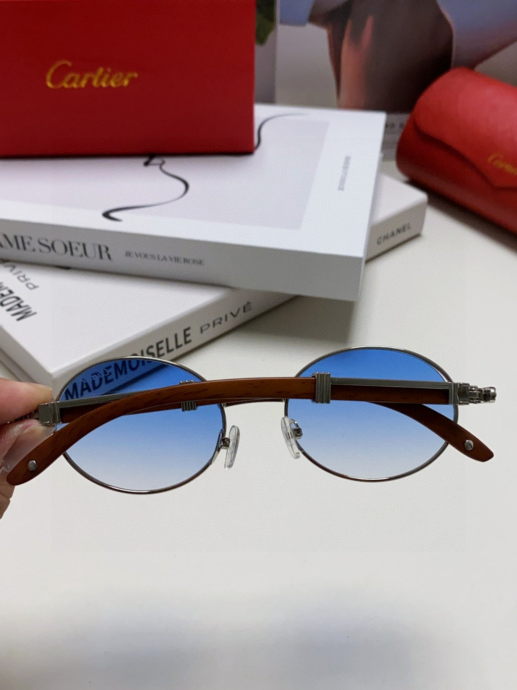 Cartier CT0464S Round Blue Lens Sunglasses for Men & Women - detail image 3