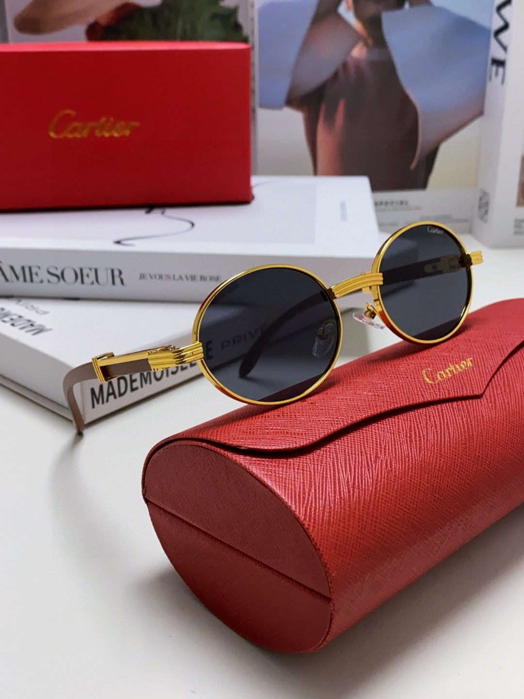 Cartier CT0464S Round Black Lens Sunglasses for Men & Women - detail image 9