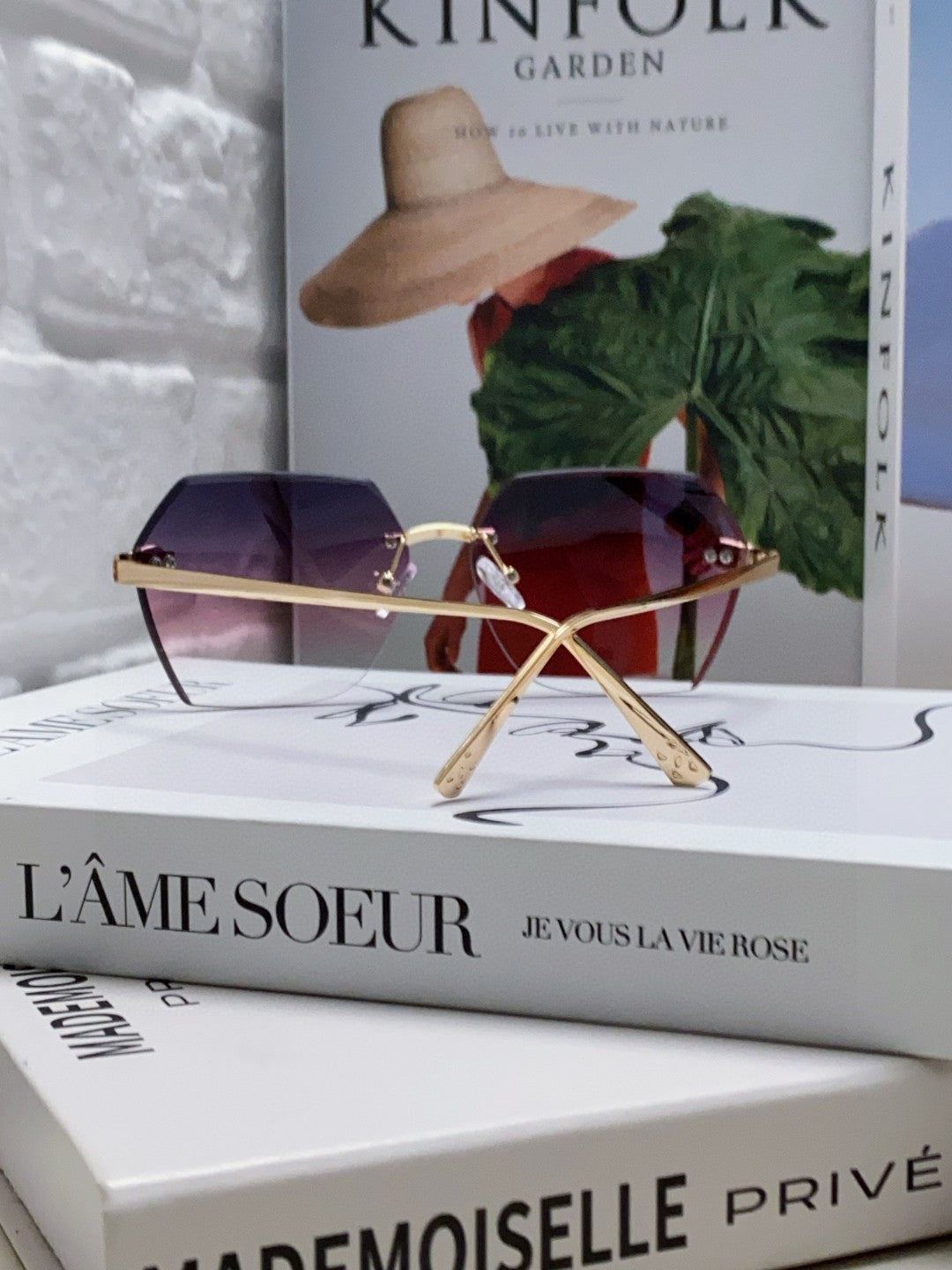 Cartier Photochromic Rimless Red Lens Sunglasses for Men & Women - detail image 2