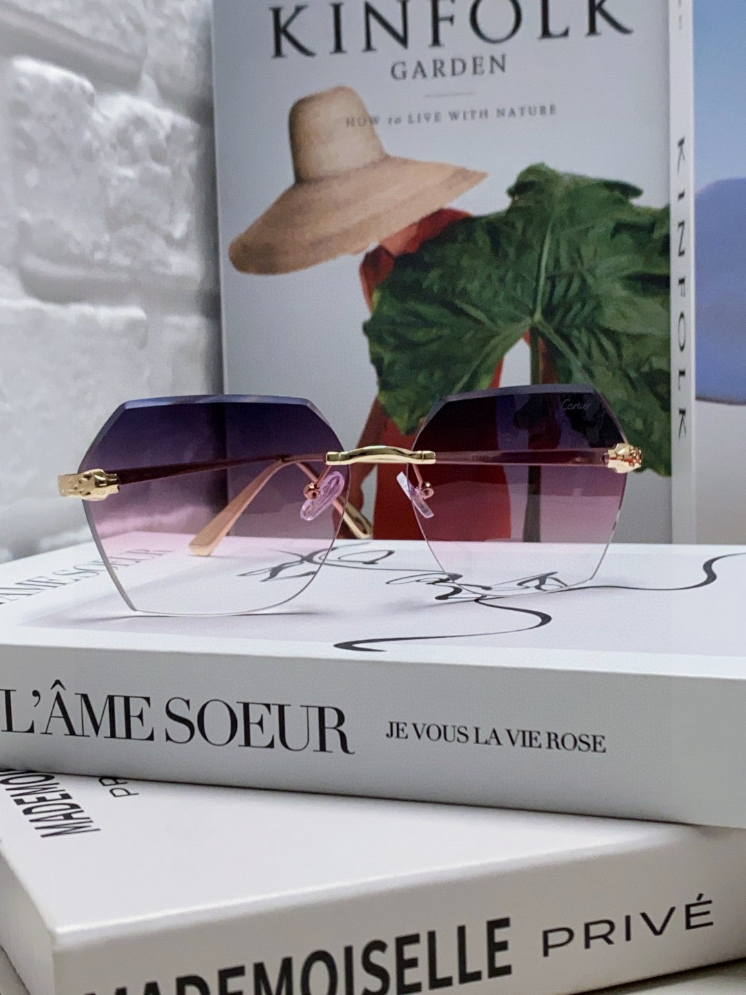 Cartier Photochromic Rimless Red Lens Sunglasses for Men & Women