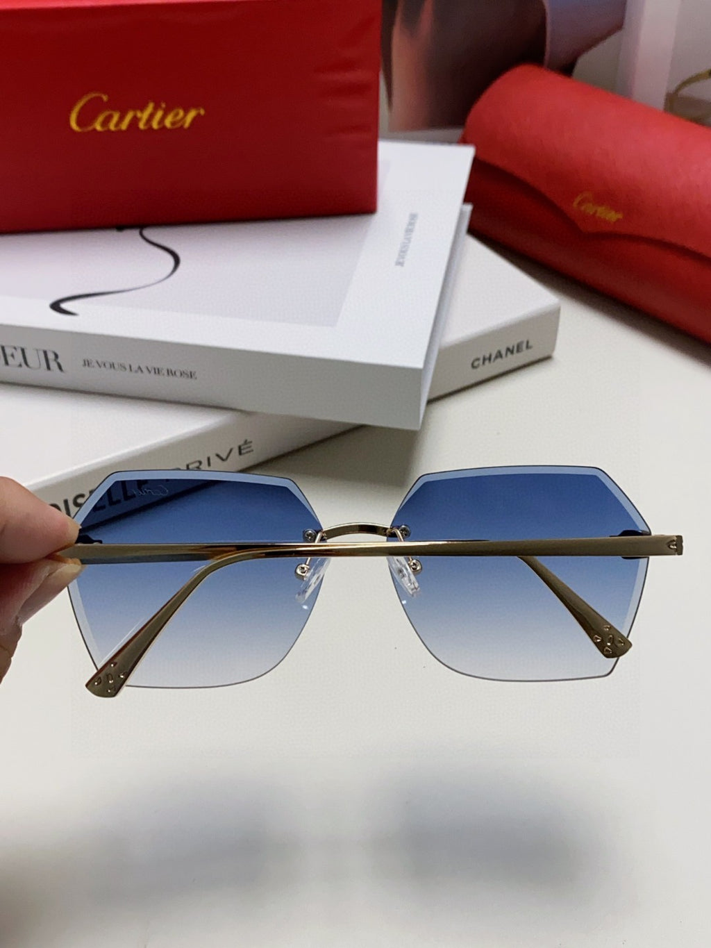 Cartier Photochromic Rimless Blue Lens Sunglasses for Men & Women - 432244 - detail image 3