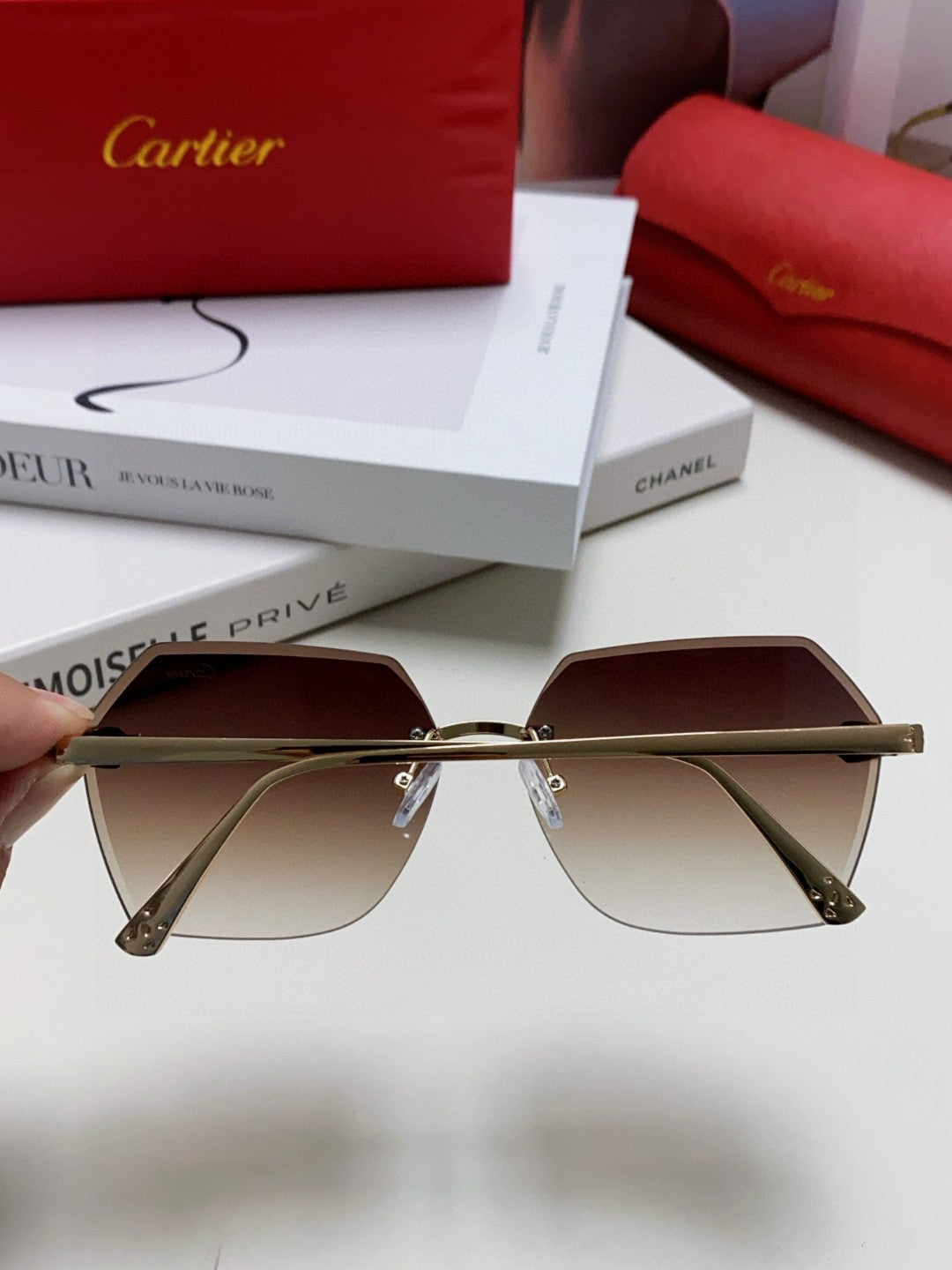 Cartier Photochromic Rimless Silver Lens Sunglasses for Men & Women - detail image 3