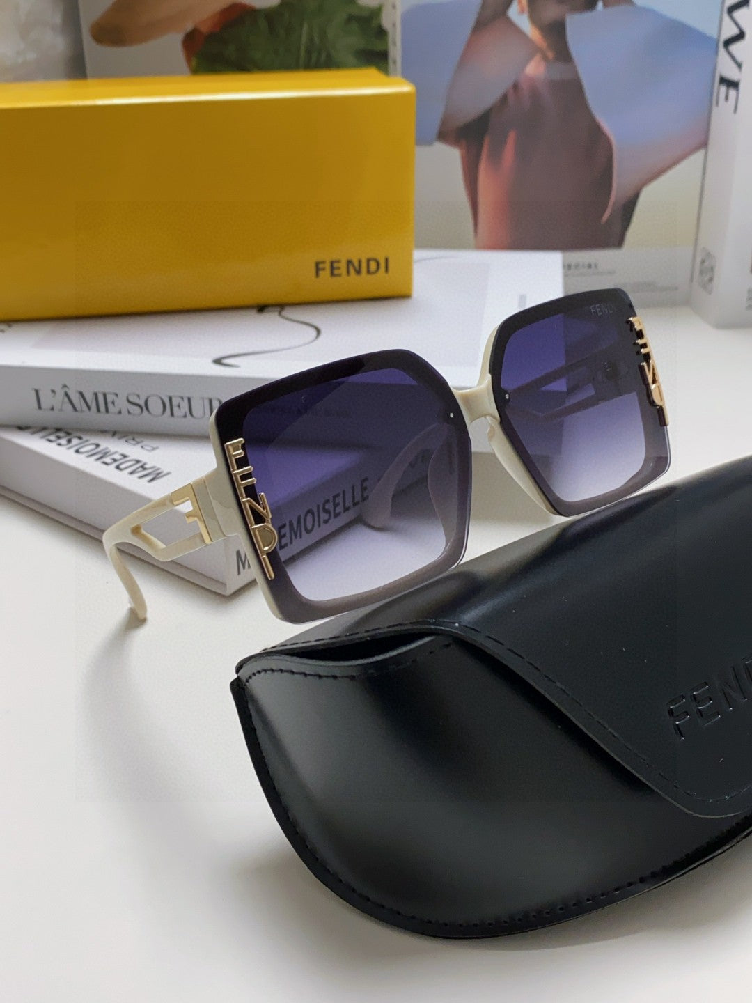 Fendi Fashion Blue Lens Sunglasses for Women - detail image 7