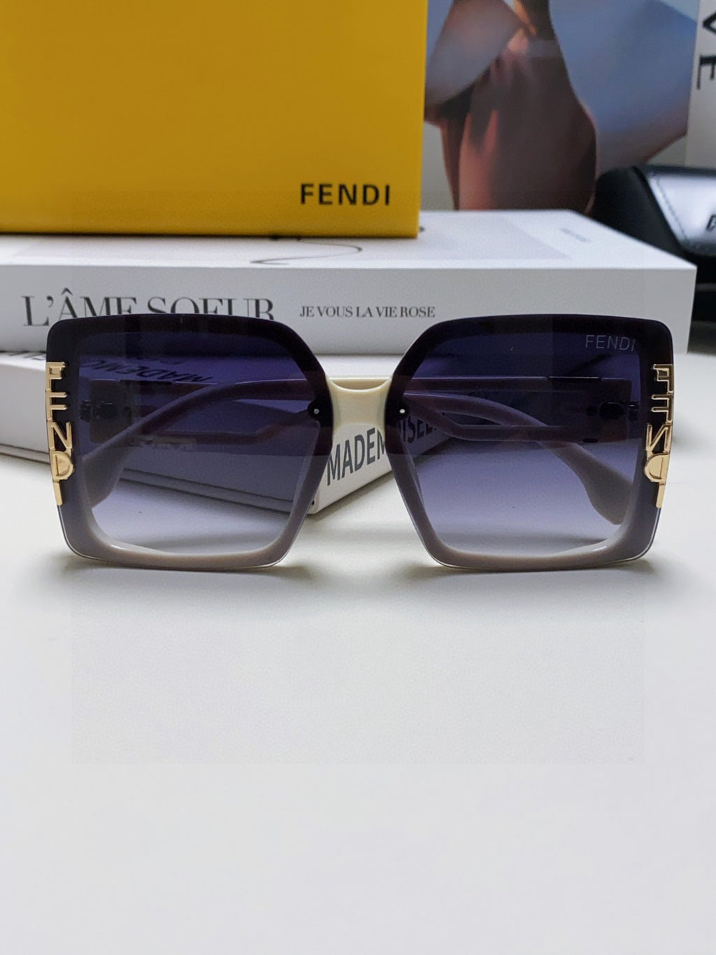 Fendi Fashion Blue Lens Sunglasses for Women - detail image 6