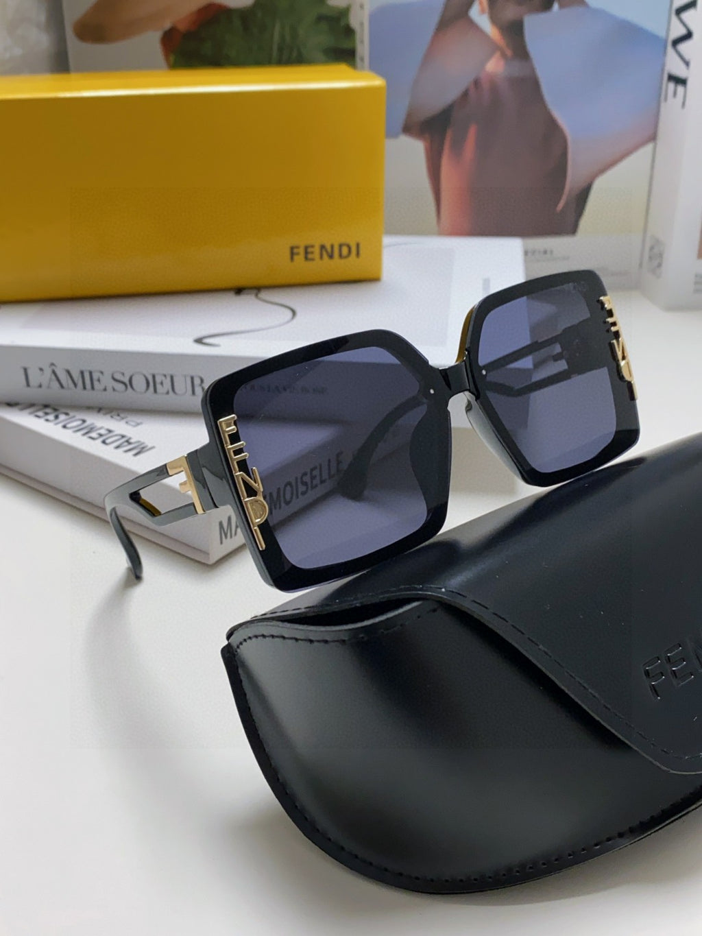 Fendi Fashion Gold Lens Sunglasses for Women - detail image 7