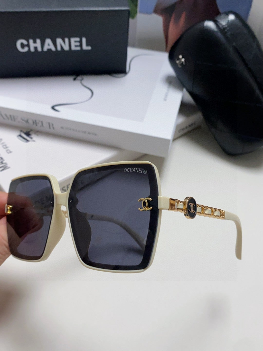Chanel Polarized Fashion Black Lens Sunglasses for Women - 431674 - detail image 5