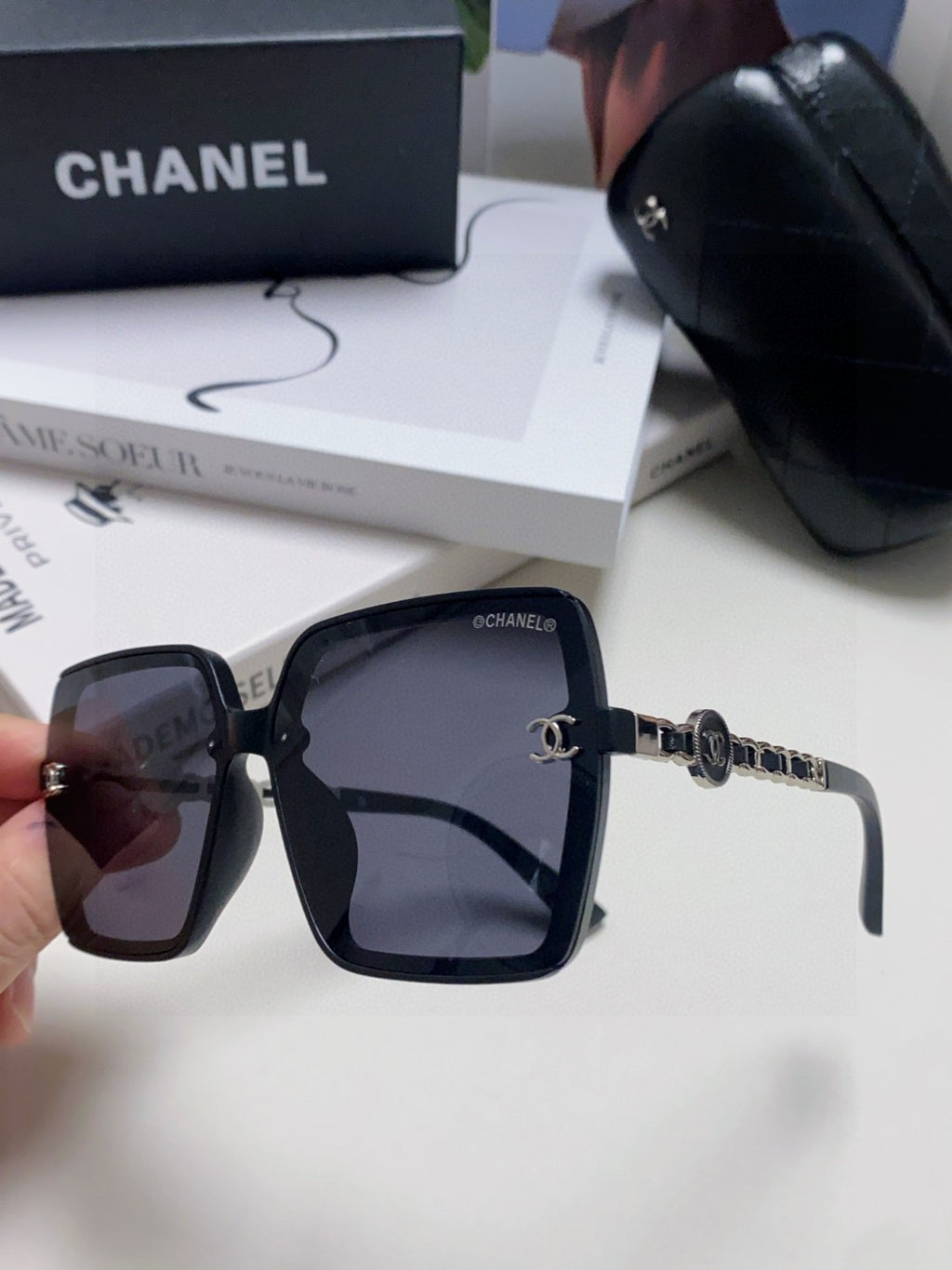 Chanel Polarized Fashion Black Lens Sunglasses for Women - detail image 5