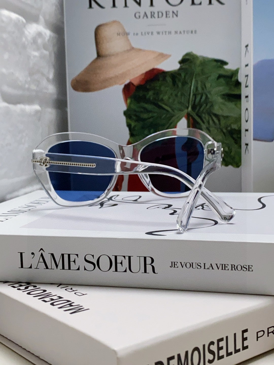 Chanel Fashion Blue Lens Sunglasses for Men & Women - 431677 - detail image 2