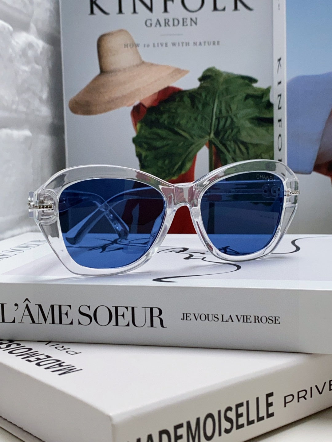 Chanel Fashion Blue Lens Sunglasses for Men & Women - 431677