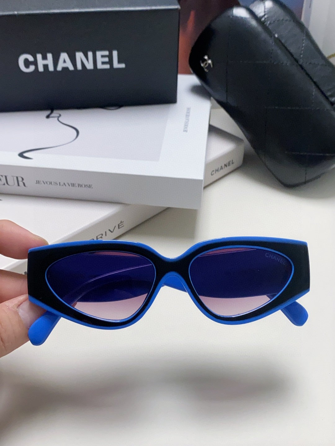 Chanel Cat-Eye Blue Lens Sunglasses for Women - 431682 - detail image 3