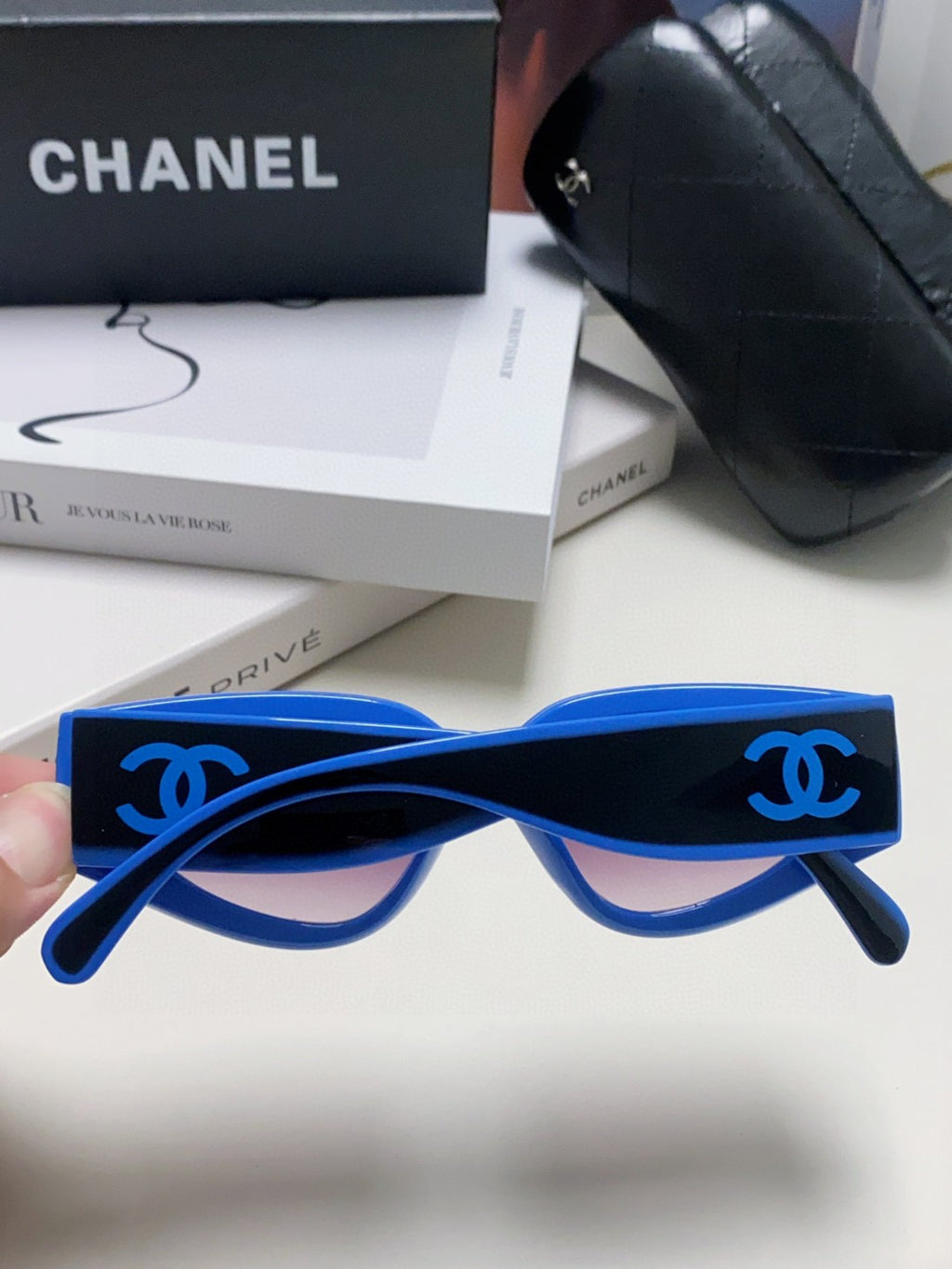 Chanel Cat-Eye Blue Lens Sunglasses for Women - 431682 - detail image 4
