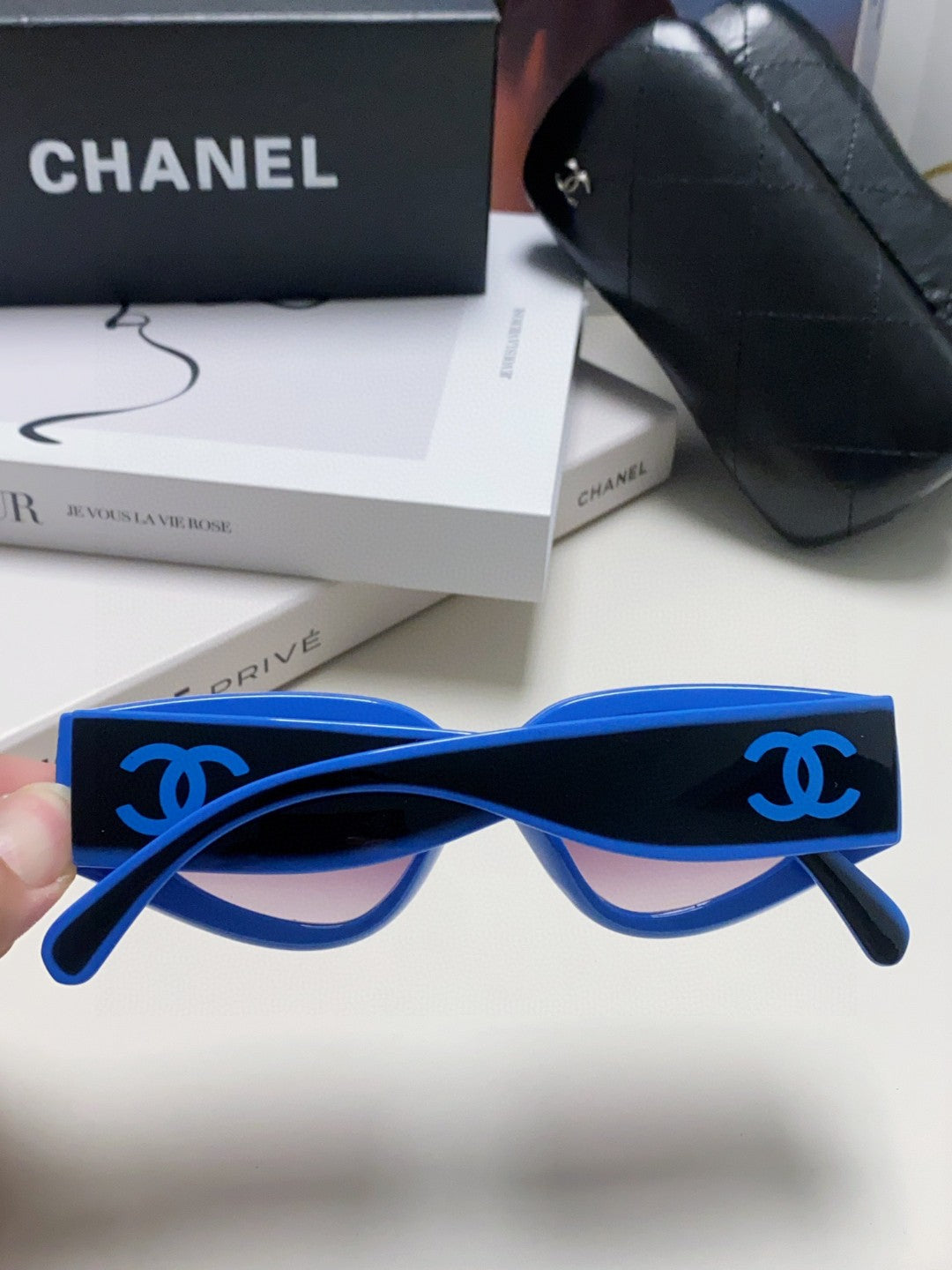 Chanel Cat-Eye Blue Lens Sunglasses for Women - 431682 - detail image 4
