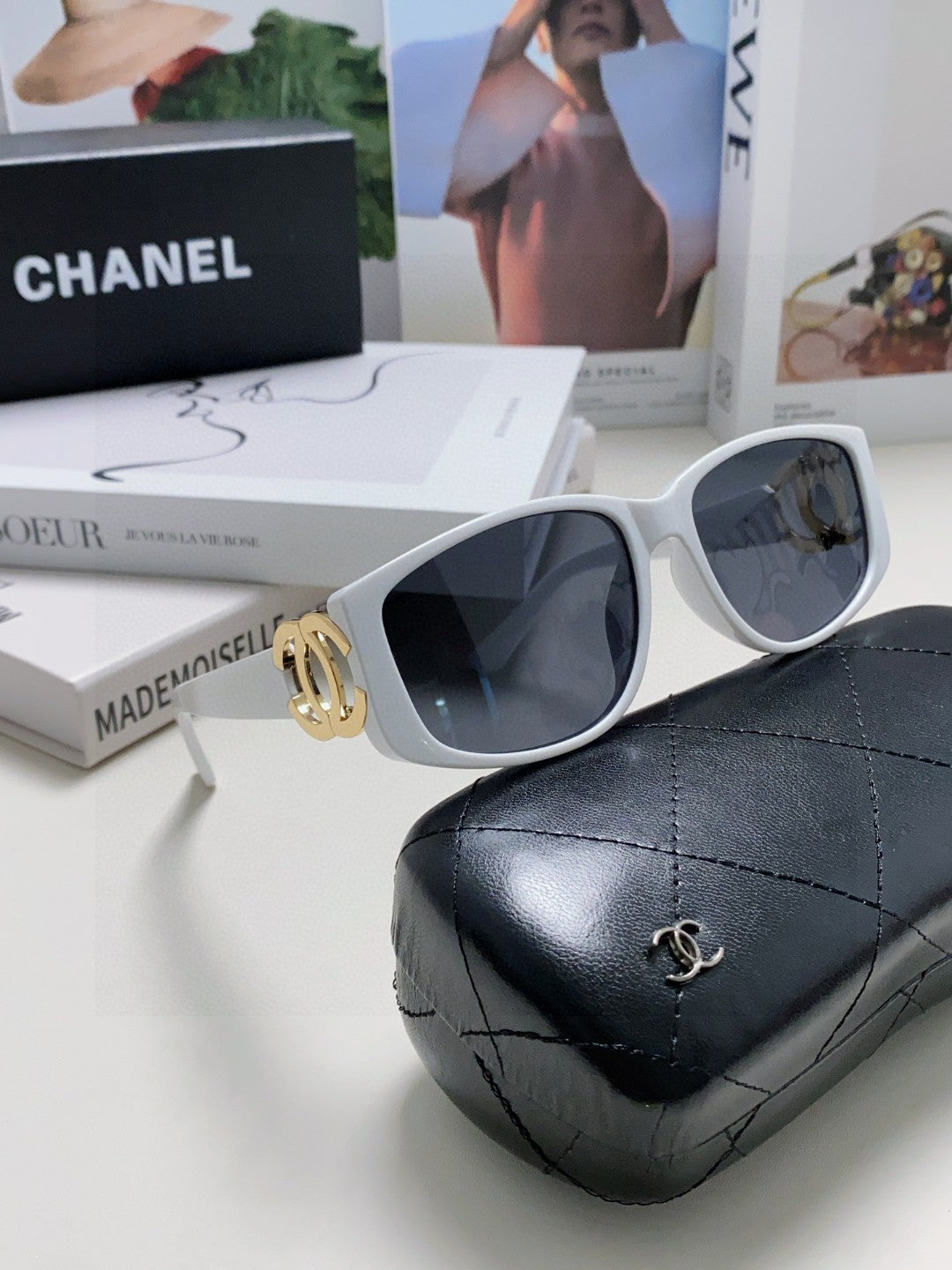Chanel Metal Fashion Blue Lens Sunglasses for Men & Women - detail image 7