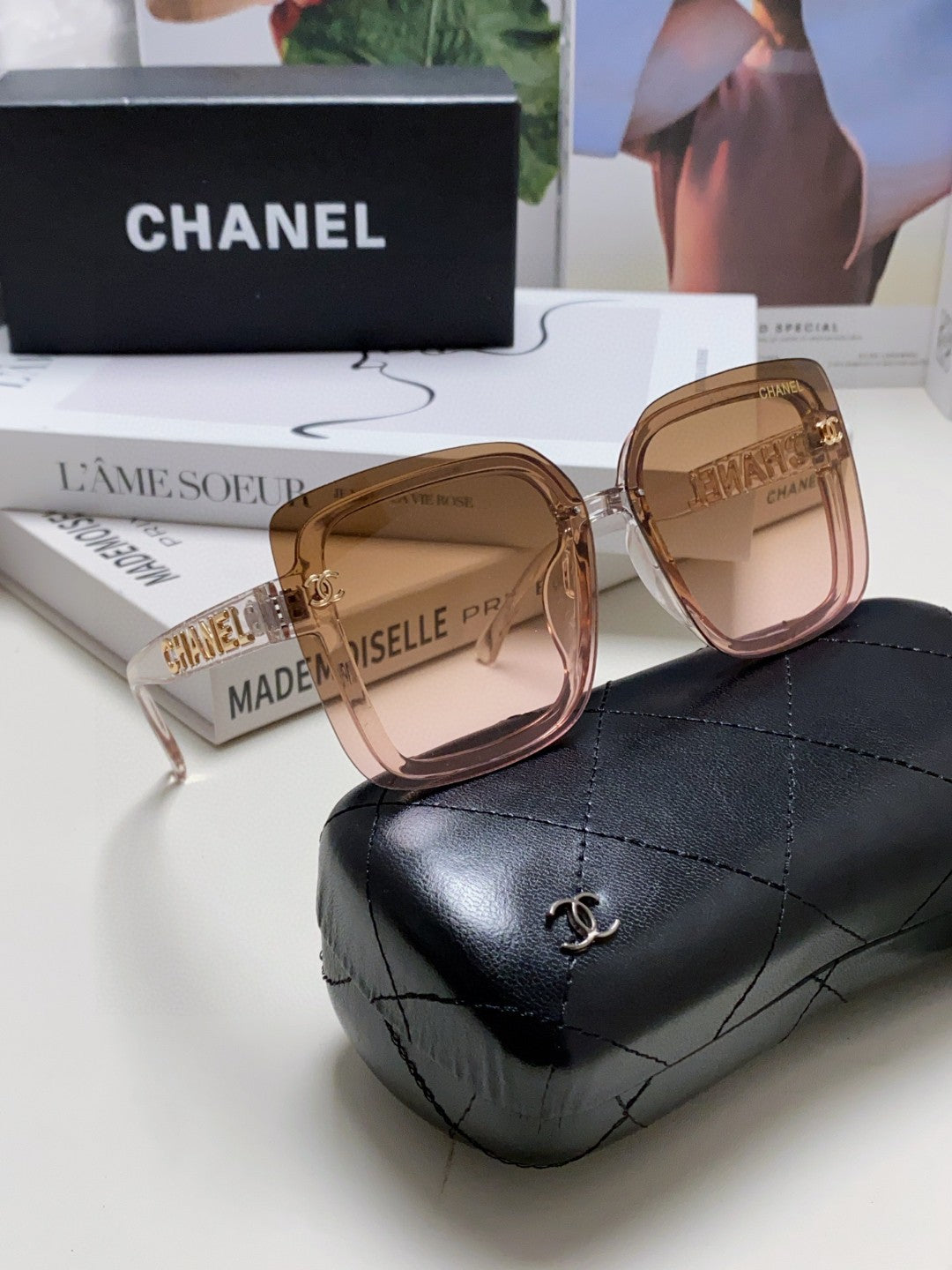 Chanel Fashion Red Lens Sunglasses for Men & Women - 431688 - detail image 7