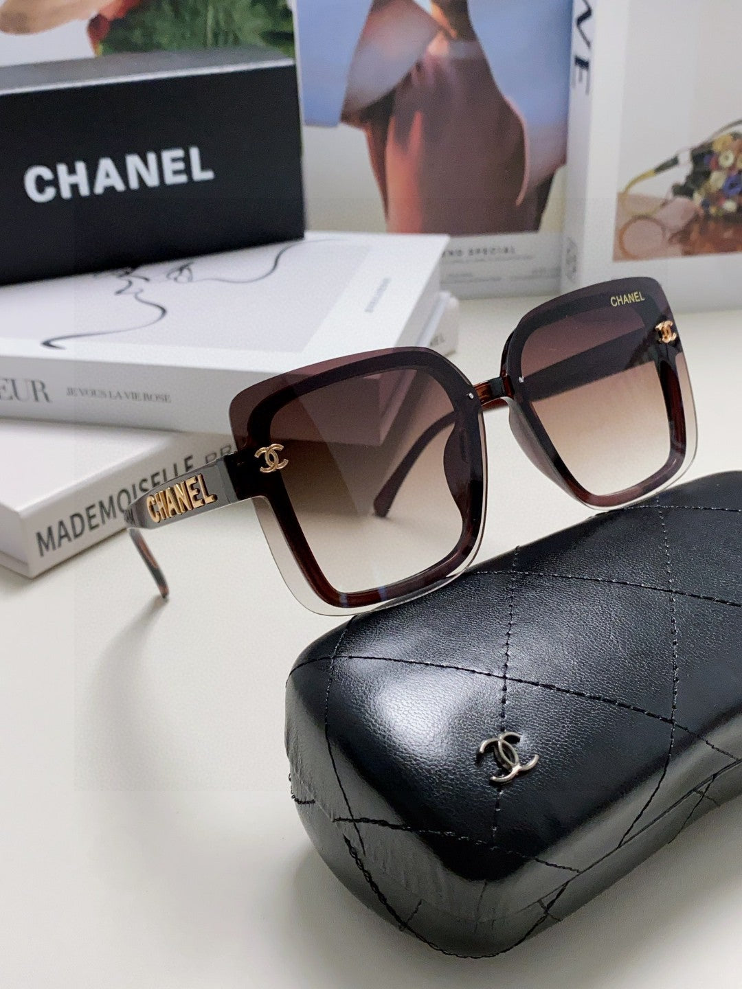 Chanel Fashion Red Lens Sunglasses for Men & Women - 431689 - detail image 7
