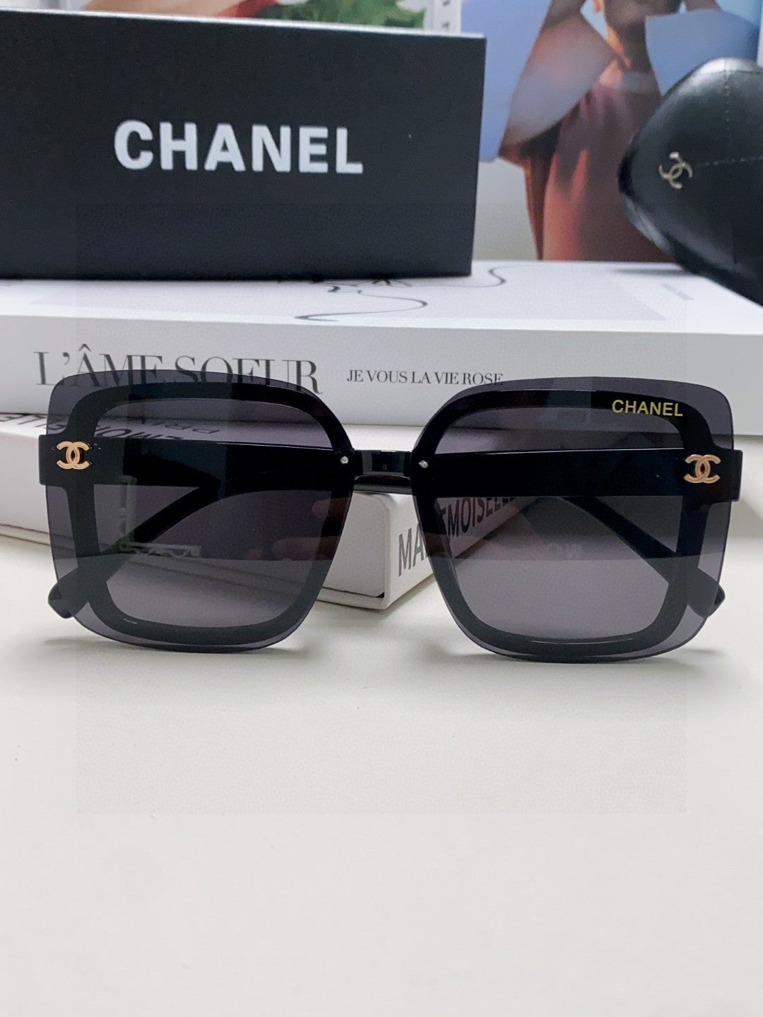 Chanel Fashion Gray Lens Sunglasses for Men & Women - 431690 - detail image 6