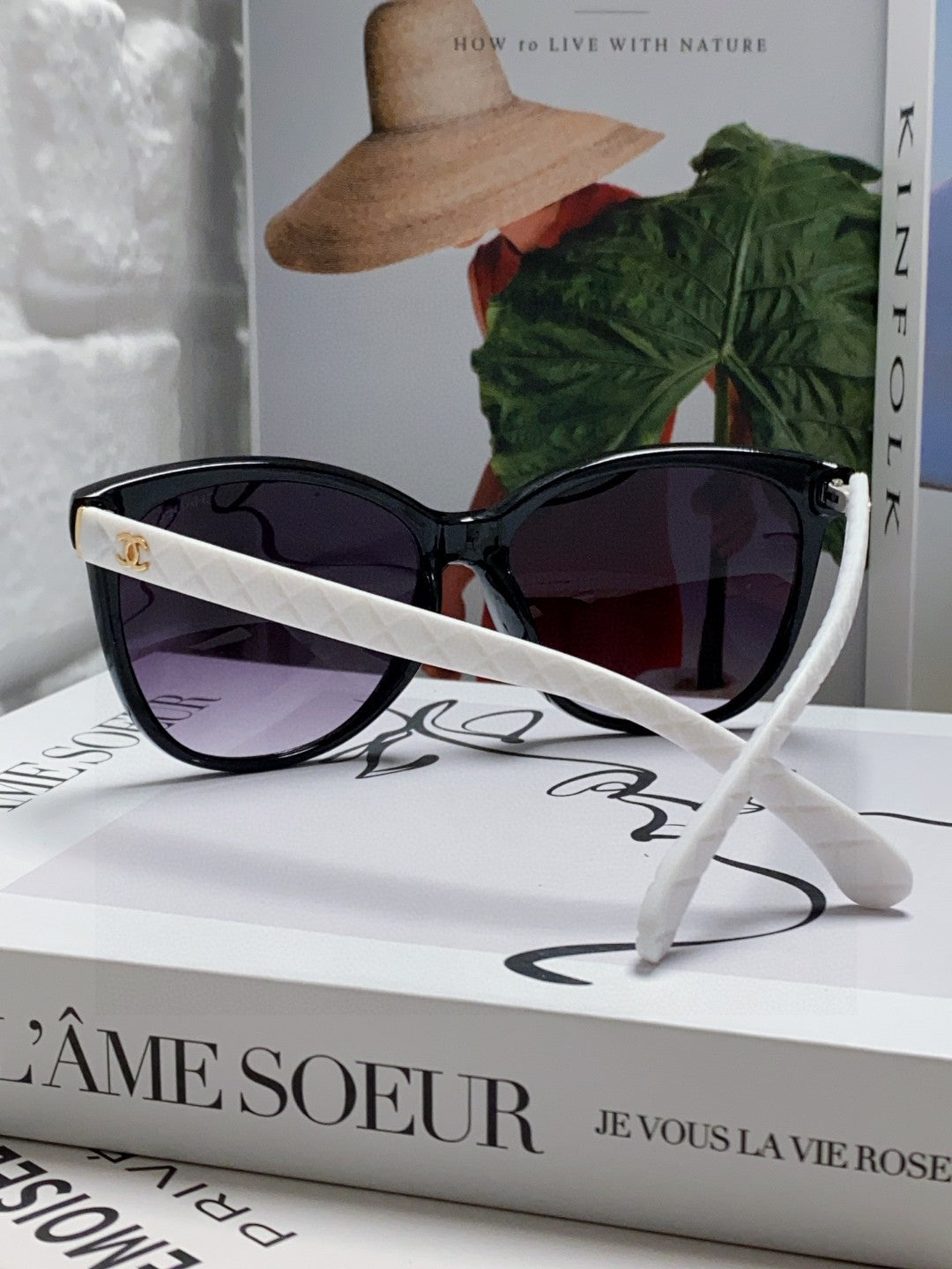 Chanel Cat-Eye Purple Lens Sunglasses for Men & Women - 431693 - detail image 2