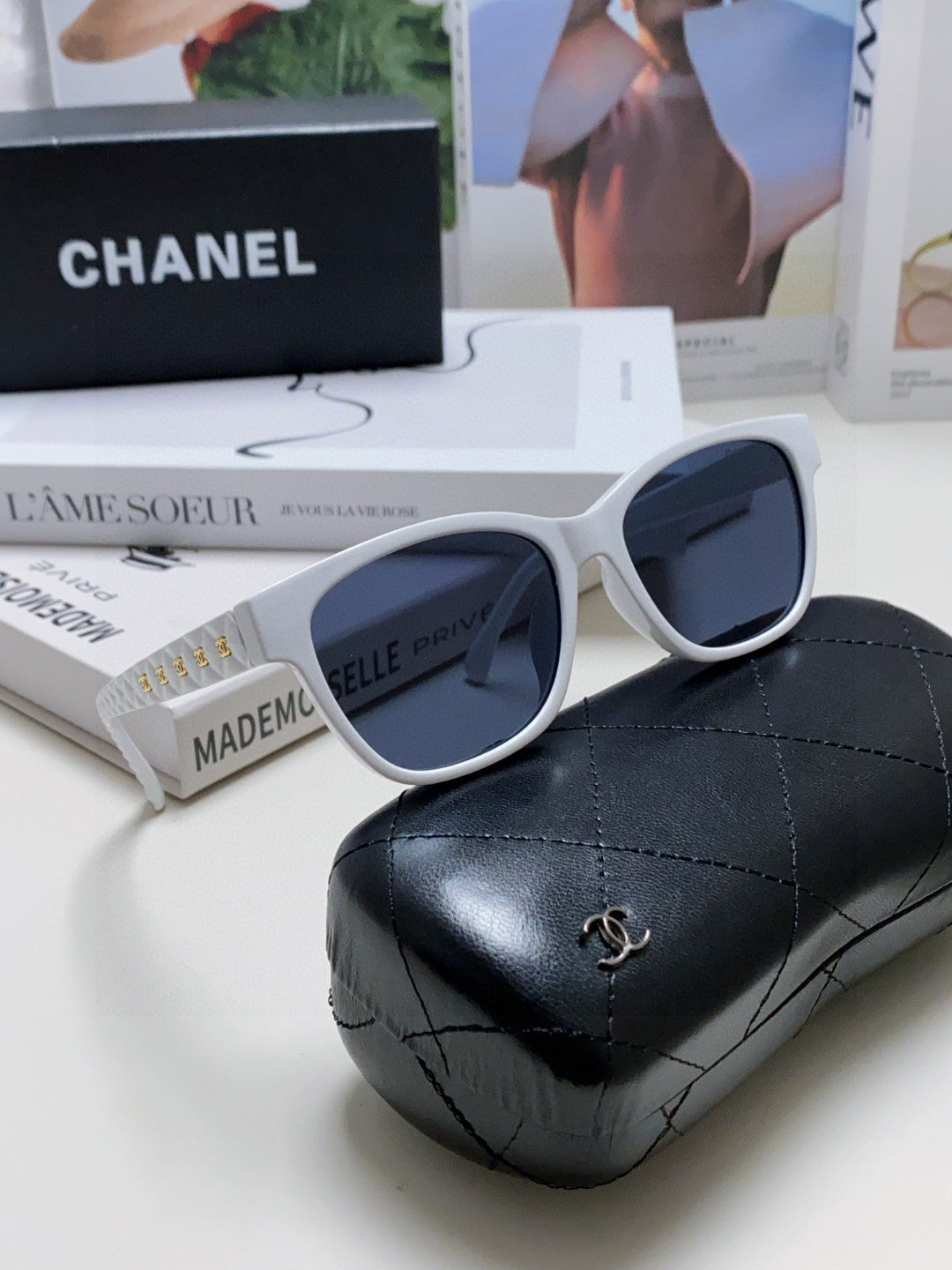 Chanel CH5484 Fashion Blue Lens Sunglasses for Men & Women - detail image 7