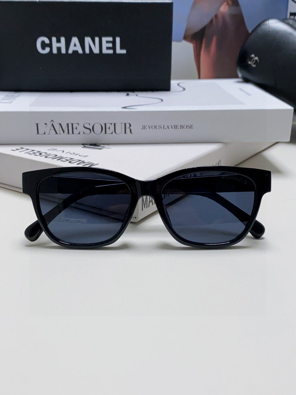 Chanel CH5484 Fashion Black Lens Sunglasses for Men & Women - detail image 8