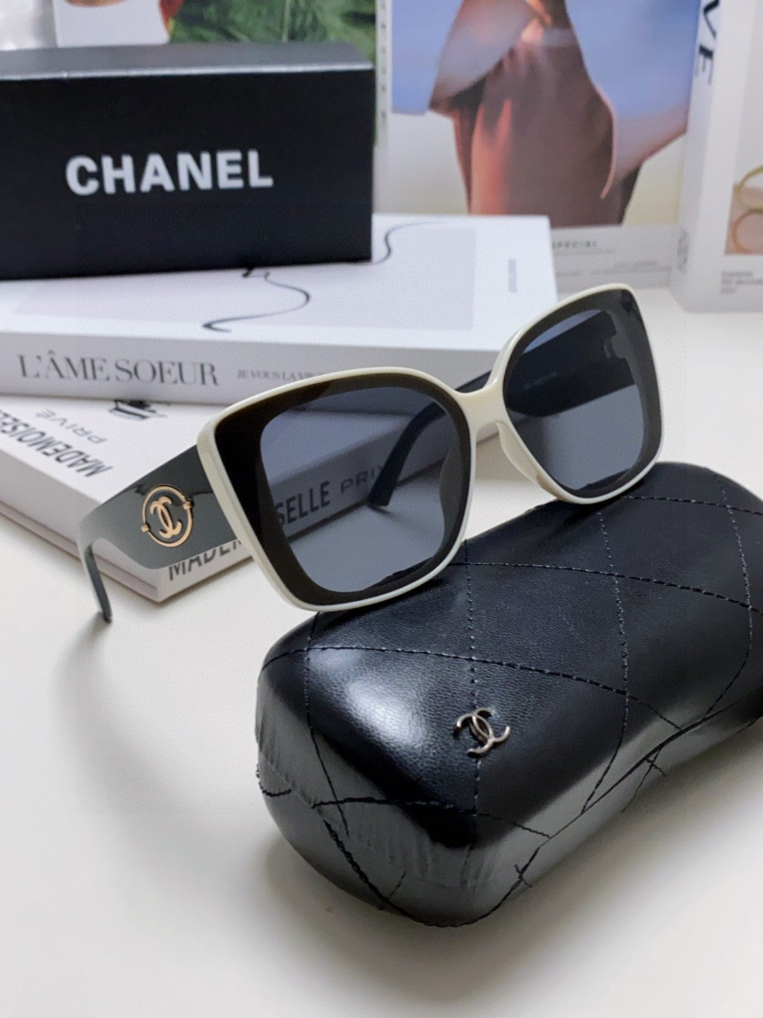 Chanel Fashion Blue Lens Sunglasses for Women - 431501 - detail image 7