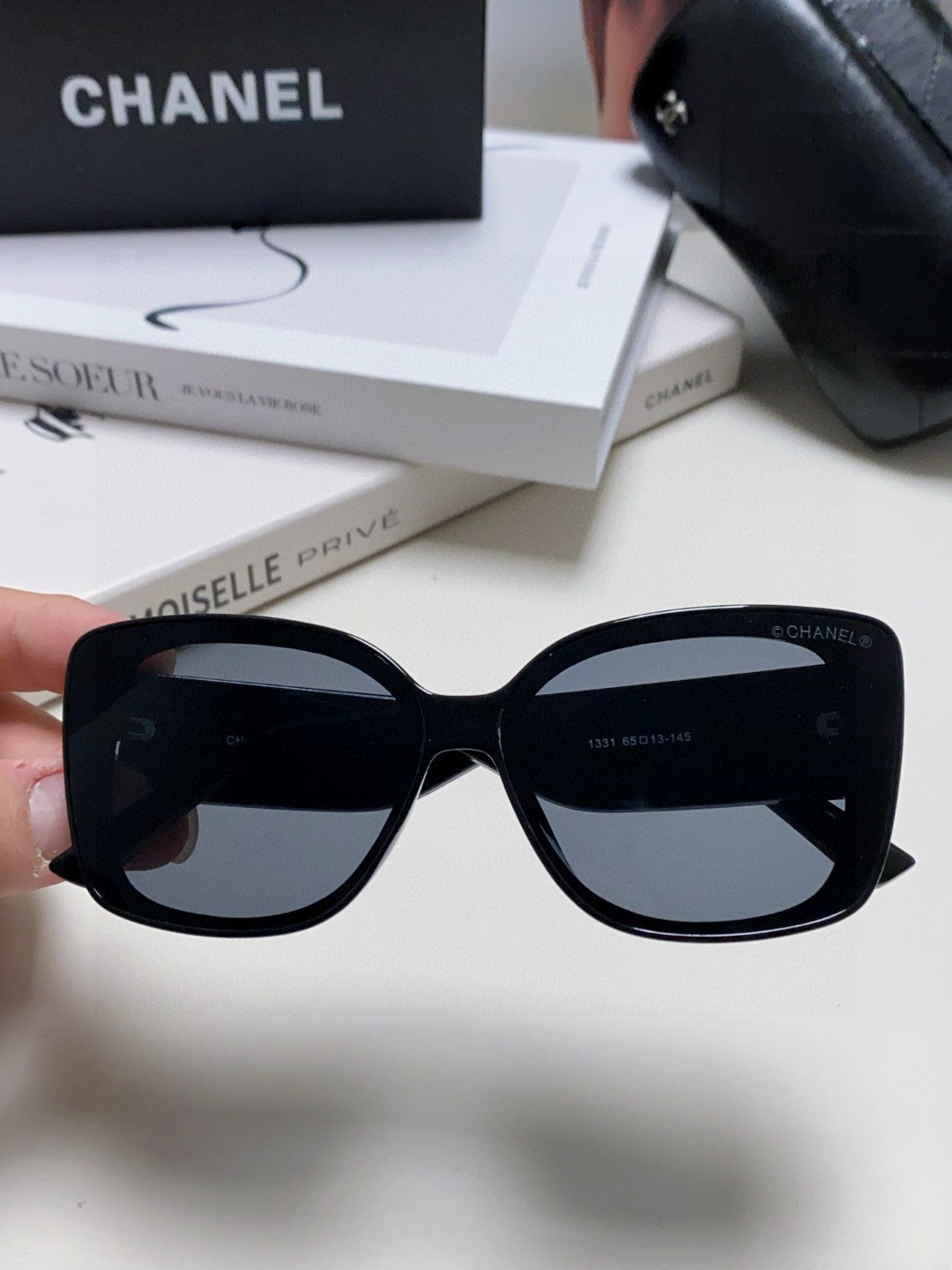 Chanel Fashion Blue Lens Sunglasses for Women - 431502 - detail image 3