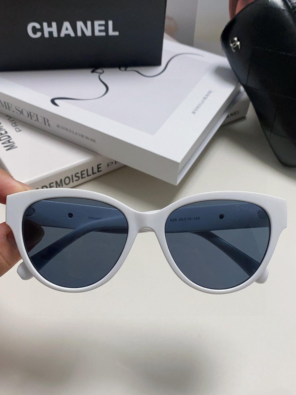 Chanel Cat-Eye Blue Lens Sunglasses for Women - 431507 - detail image 3