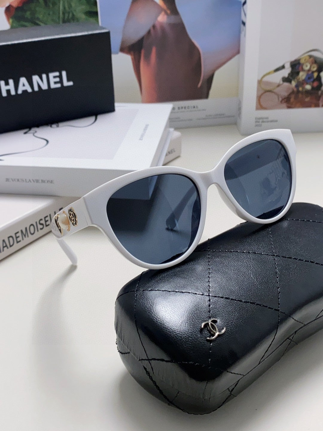 Chanel Cat-Eye Blue Lens Sunglasses for Women - 431507 - detail image 7