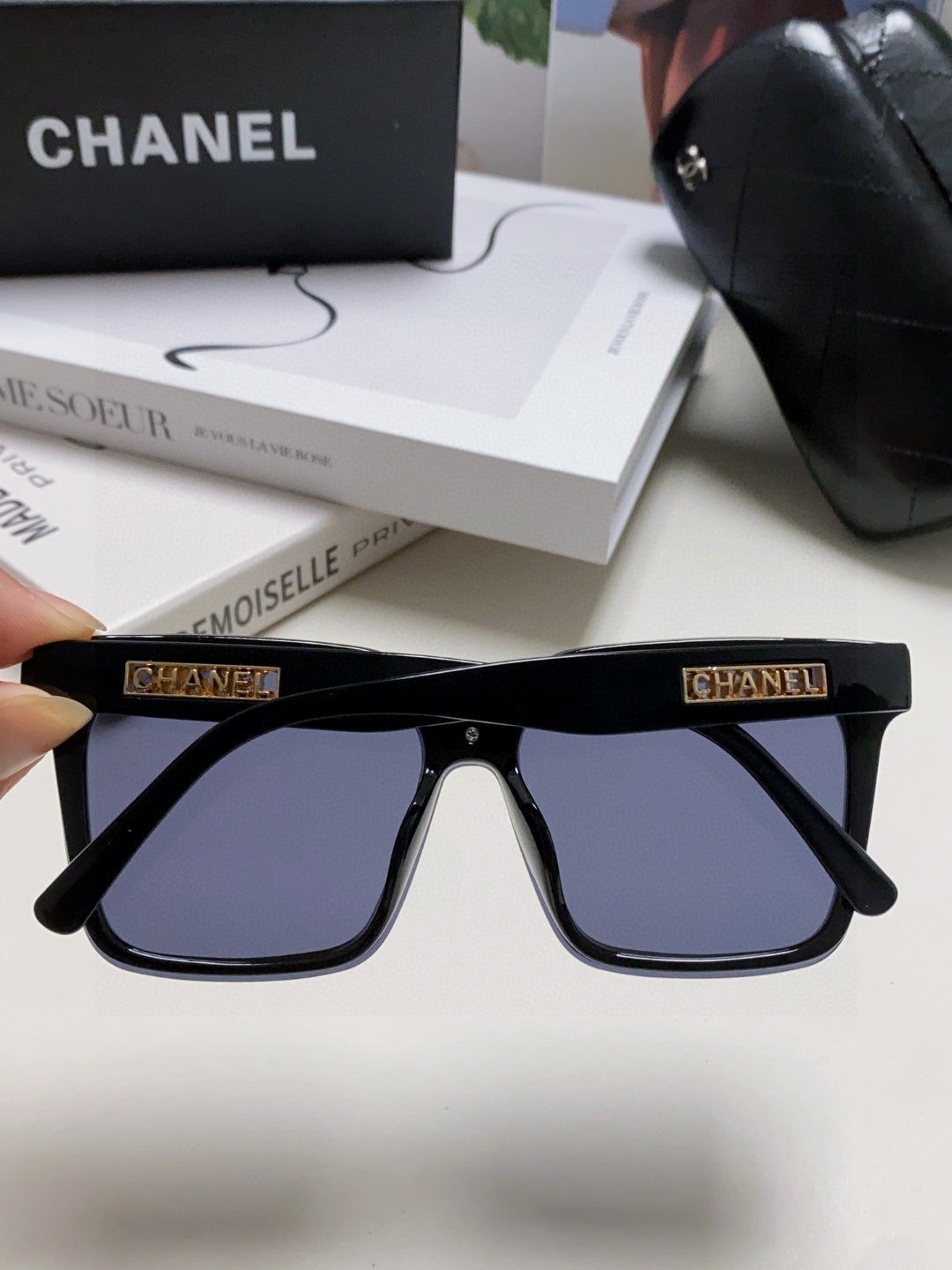 Chanel Square Black Lens Sunglasses for Men & Women - 431512 - detail image 4