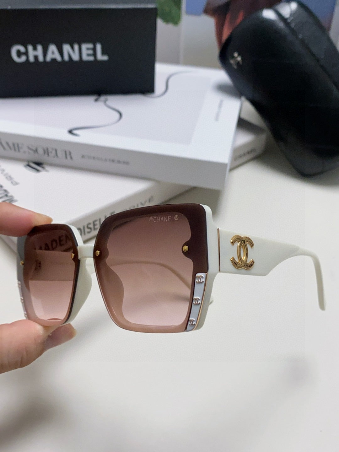 Chanel Polarized Square Red Lens Sunglasses for Men & Women - 431513 - detail image 5