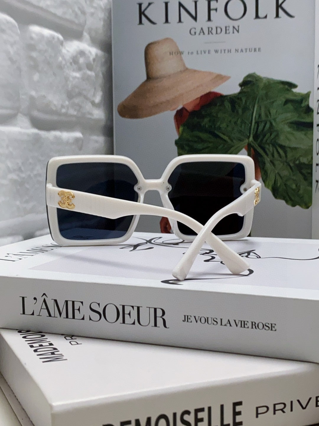 Chanel Polarized Fashion Black Lens Sunglasses for Men & Women - 431518