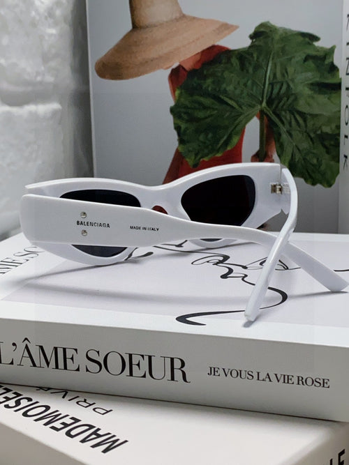 Balenciaga Polarized Cat-Eye Silver Lens Sunglasses for Men & Women - 449634 - detail image 2