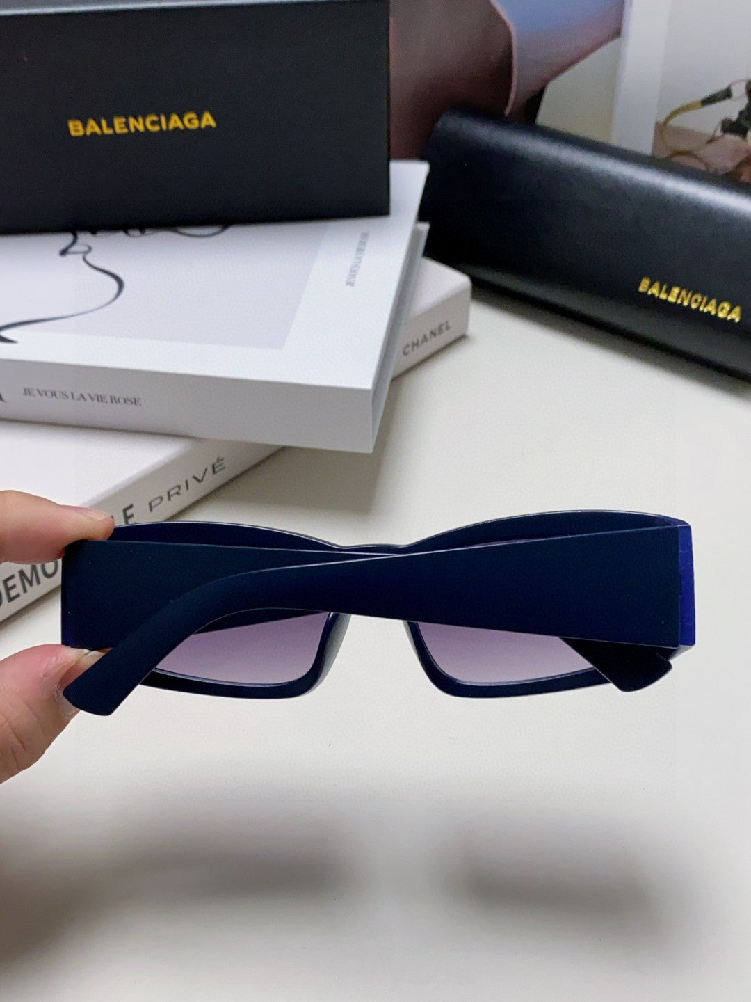 Balenciaga Square Blue Lens Sunglasses for Men & Women - 416105 - detail image 3