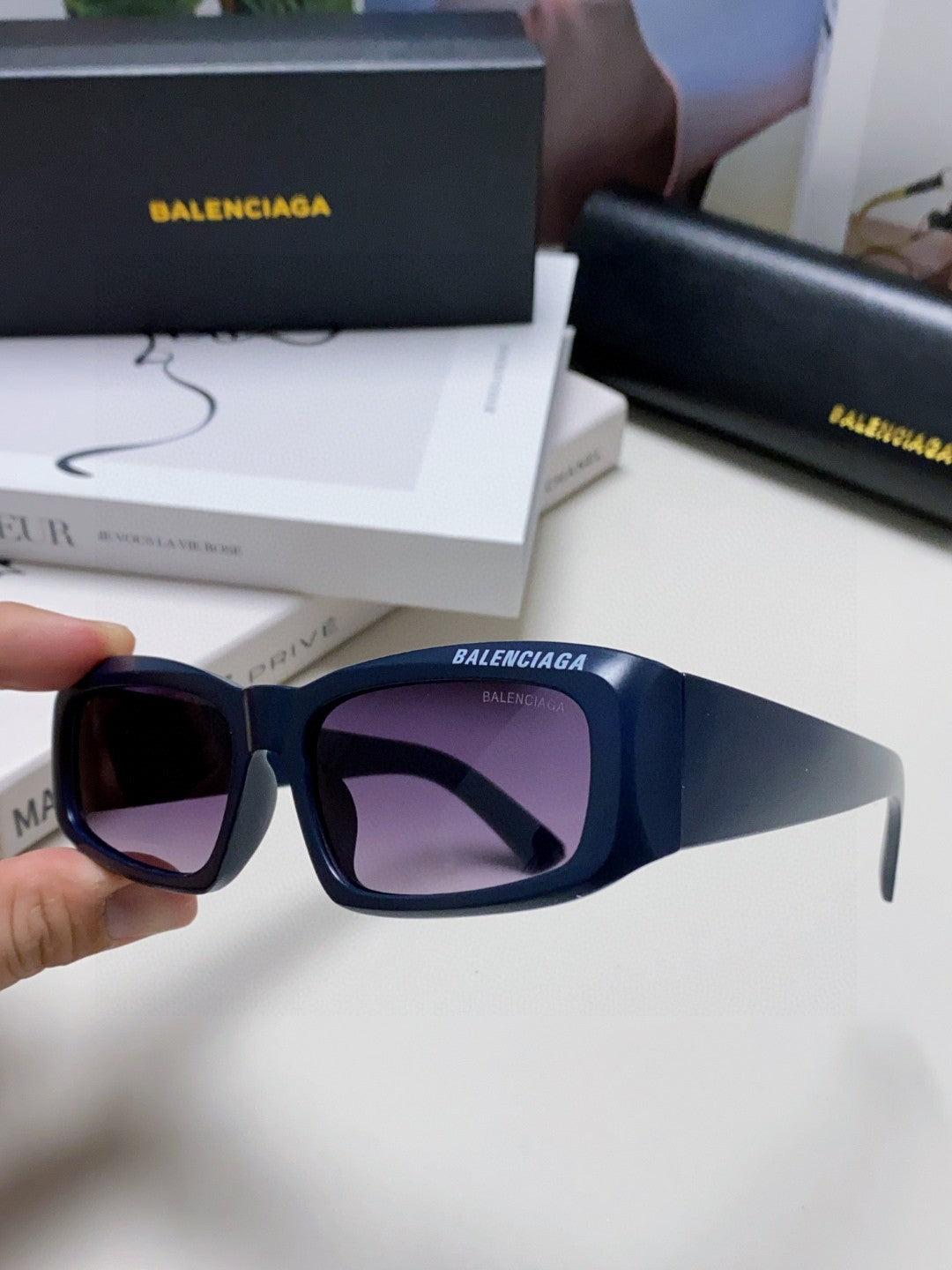 Balenciaga Square Blue Lens Sunglasses for Men & Women - 416105 - detail image 4