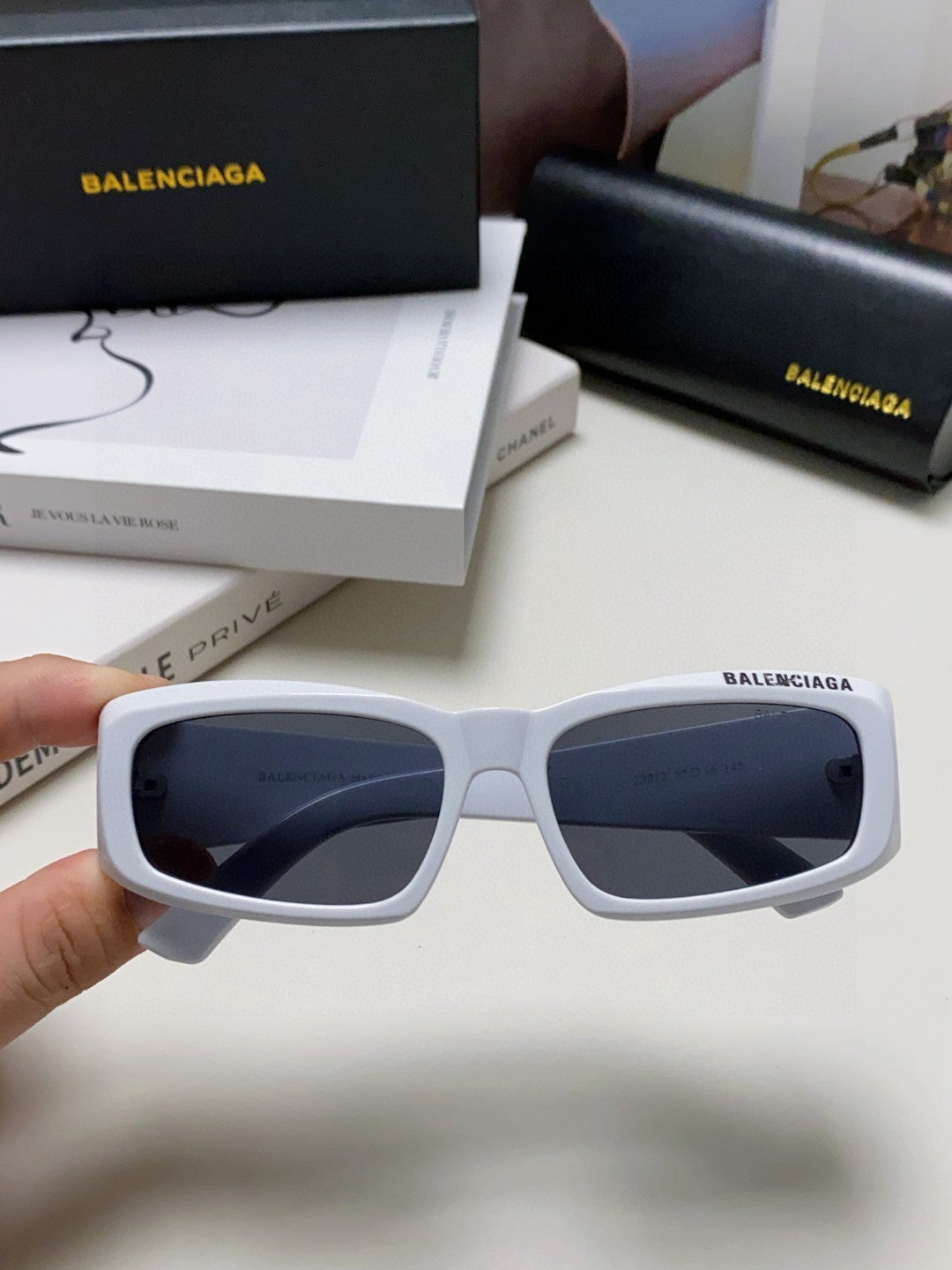 Balenciaga Square Gold Lens Sunglasses for Men & Women - detail image 3