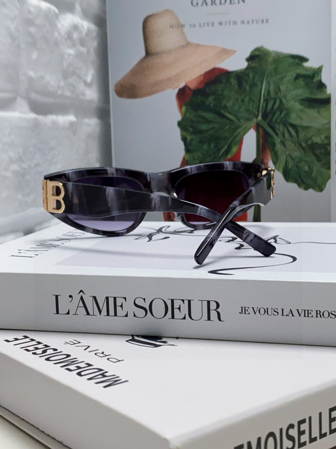 Balenciaga Fashion Silver Lens Sunglasses for Men & Women - 449642