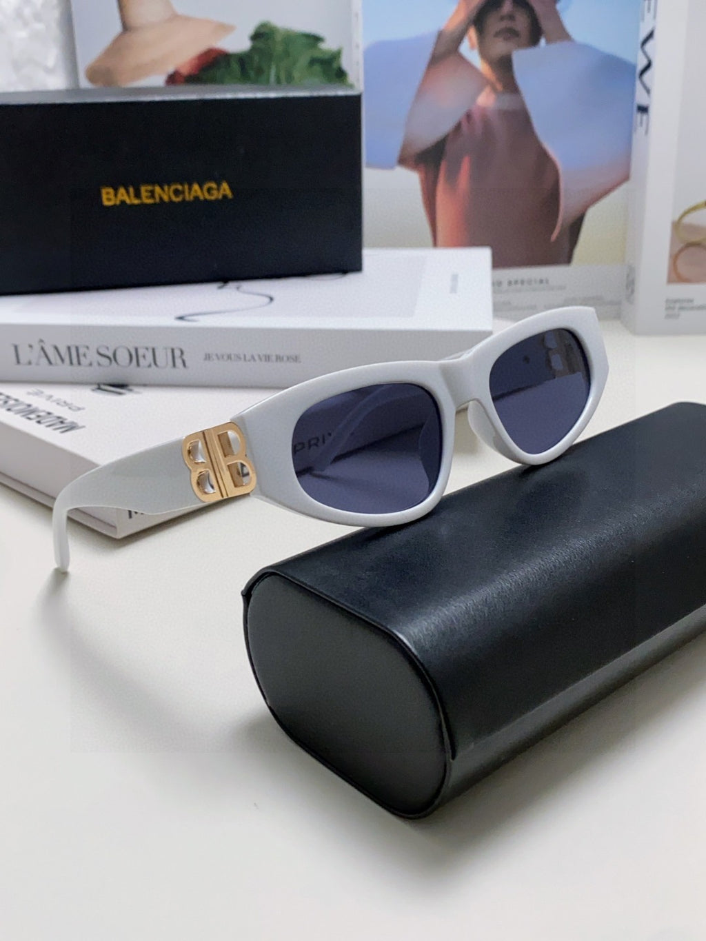 Balenciaga Fashion Black Lens Sunglasses for Men & Women - 416109 - detail image 9
