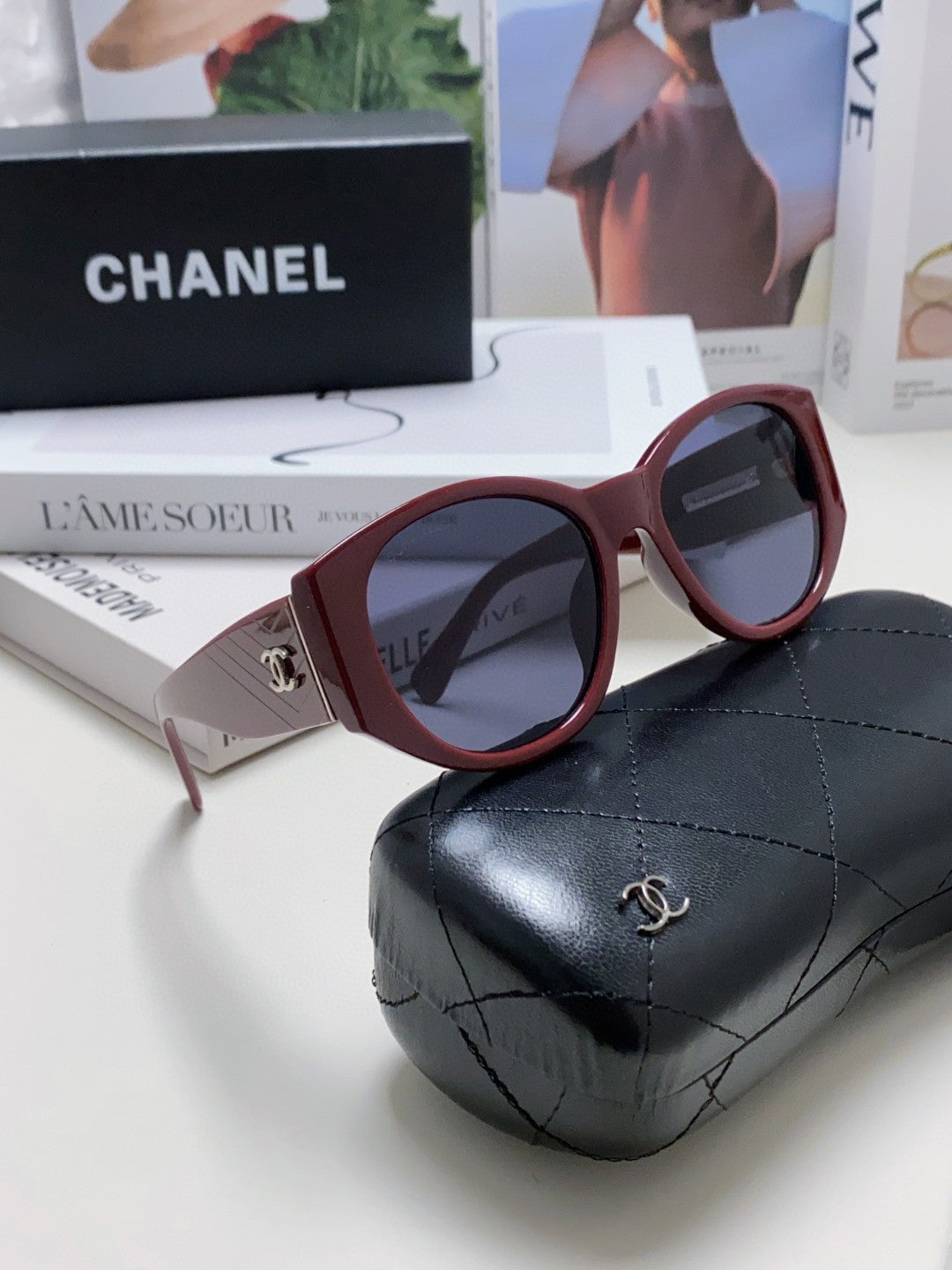 Chanel Polarized Cat-Eye Blue Lens Sunglasses for Women - 448888 - detail image 7