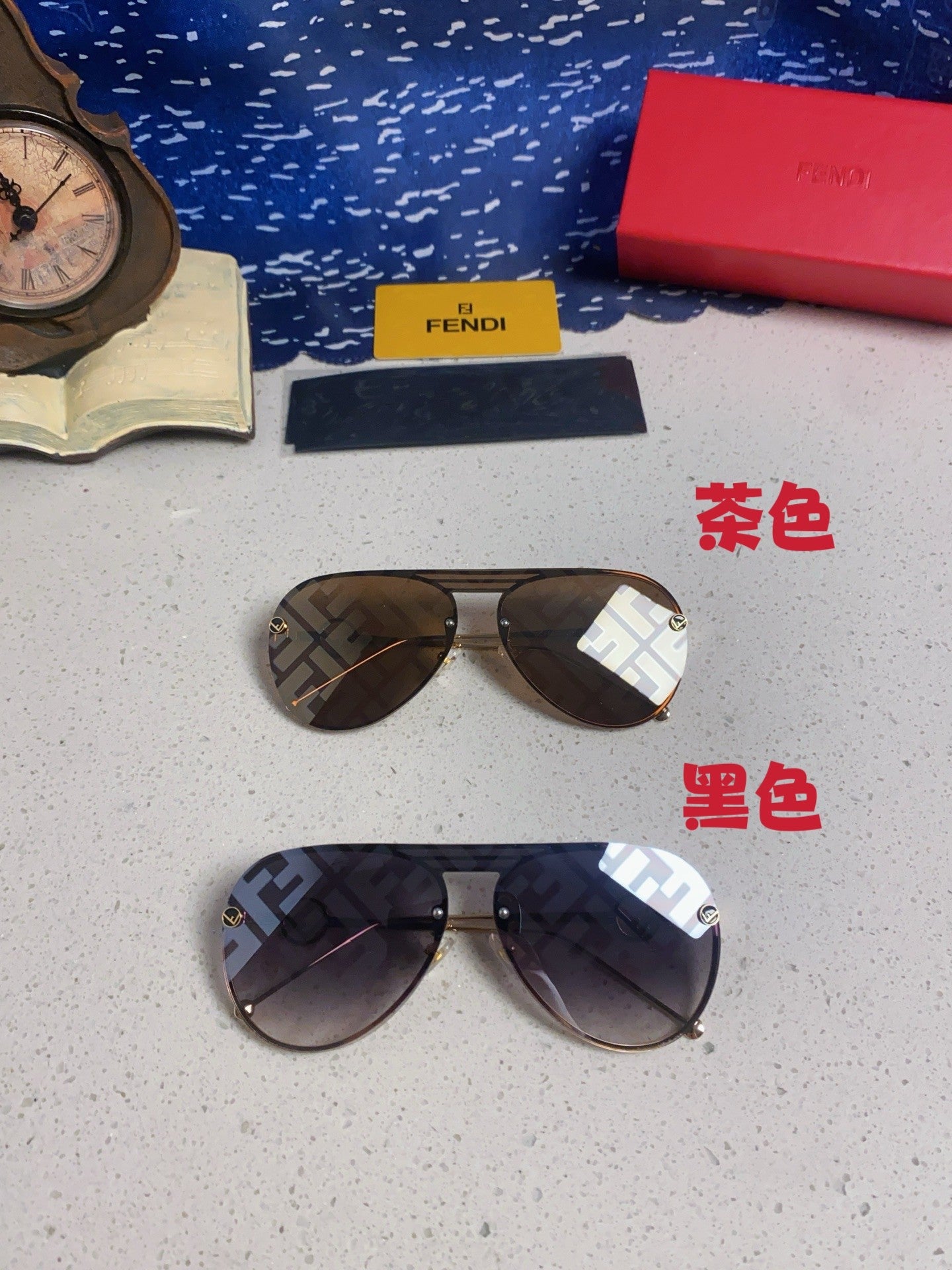 Fendi Aviator Gray Lens Sunglasses for Men & Women - detail image 11